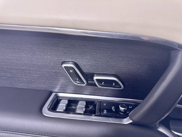 2022 Land Rover Range Rover SE