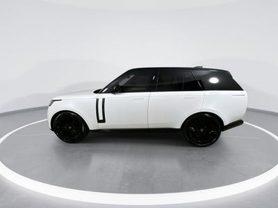 2023 Land Rover Range Rover SE