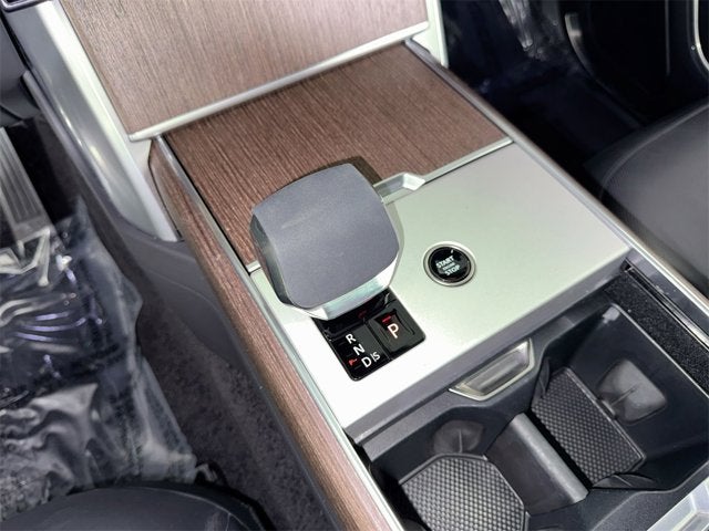 2024 Land Rover Range Rover SE