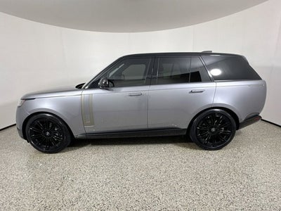 2023 Land Rover Range Rover SE