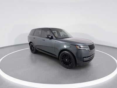 2025 Land Rover Range Rover SE