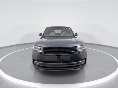 2025 Land Rover Range Rover SE