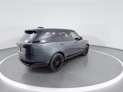 2025 Land Rover Range Rover SE
