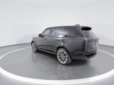 2025 Land Rover Range Rover SE