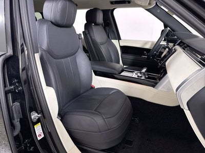 2023 Land Rover Range Rover SE