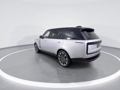 2025 Land Rover Range Rover SE