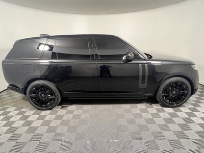 2024 Land Rover Range Rover SE