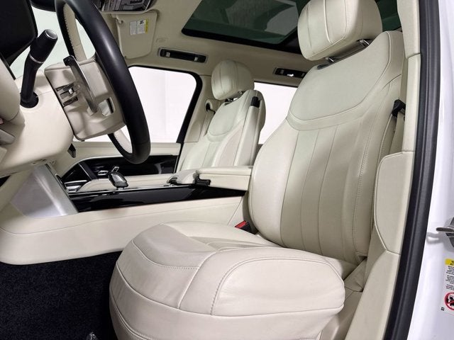 2024 Land Rover Range Rover SE