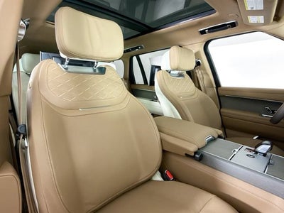 2026 Land Rover Range Rover SV