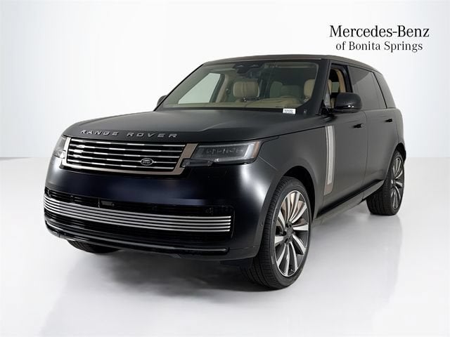 2026 Land Rover Range Rover SV