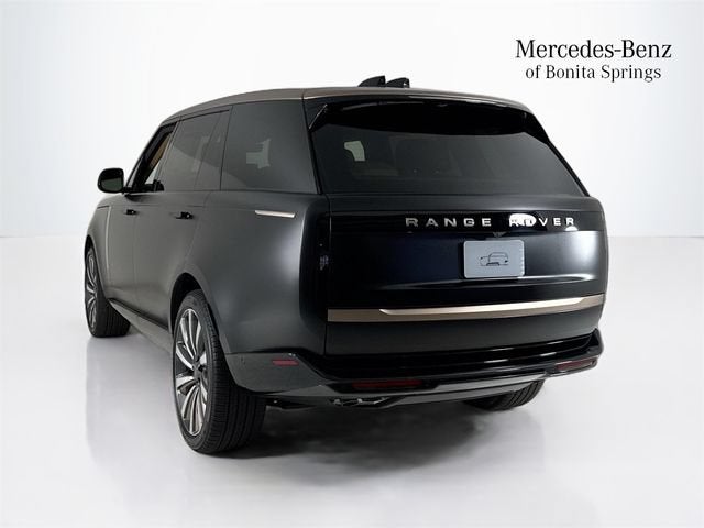 2026 Land Rover Range Rover SV