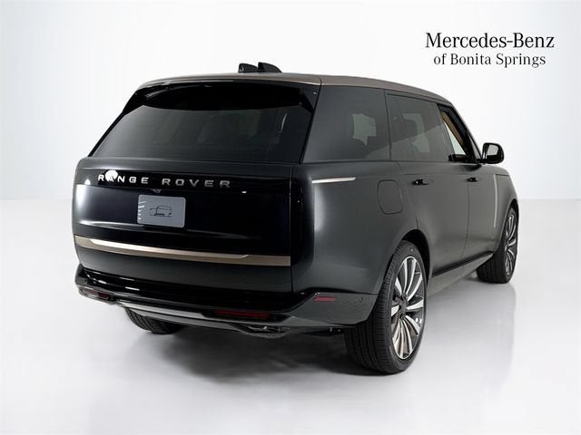 2026 Land Rover Range Rover SV