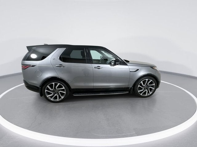 2025 Land Rover Discovery Dynamic SE