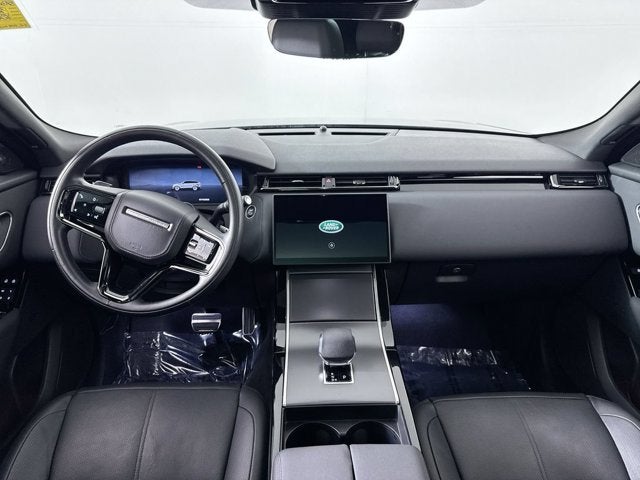 2025 Land Rover Range Rover Velar Dynamic SE
