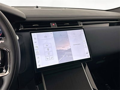 2026 Land Rover Range Rover Velar Dynamic SE