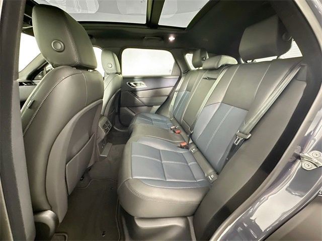 2026 Land Rover Range Rover Velar Dynamic SE