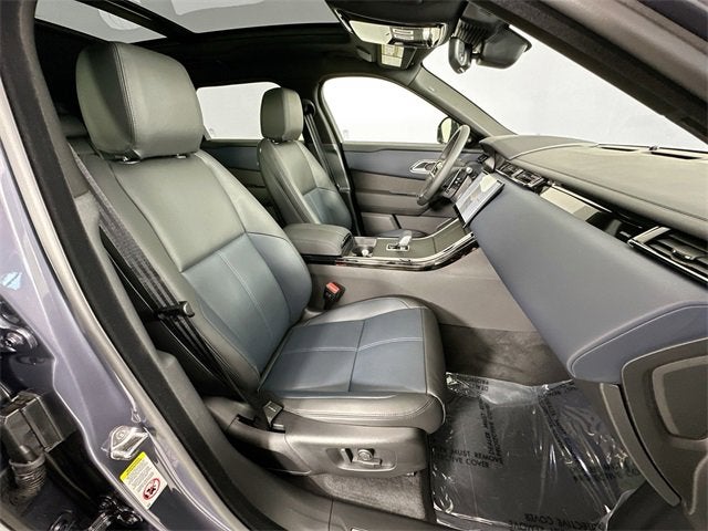 2026 Land Rover Range Rover Velar Dynamic SE