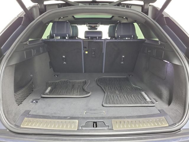 2021 Land Rover Range Rover Velar P250 R-Dynamic S