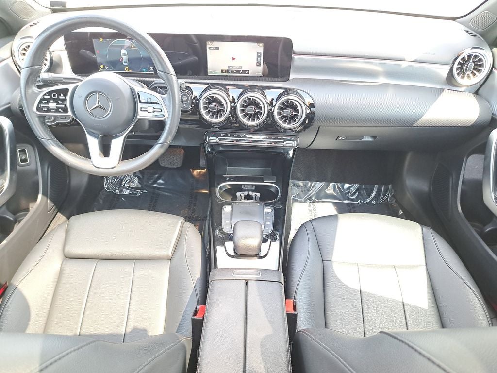 2022 Mercedes-Benz A 220 A 220