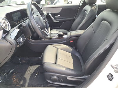 2022 Mercedes-Benz A 220 A 220