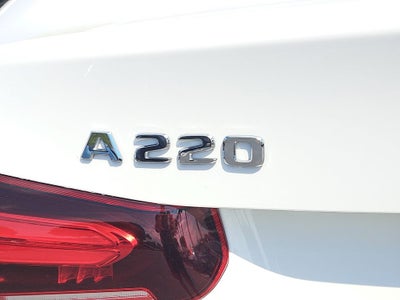 2022 Mercedes-Benz A 220 A 220