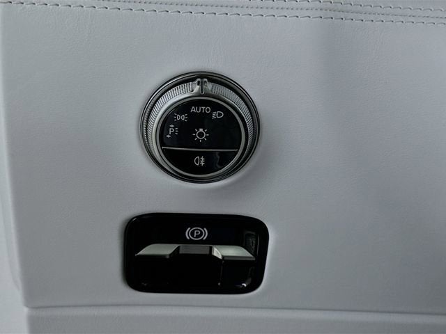 2026 Mercedes-Benz SL-Class Maybach SL 680 Monogram Series