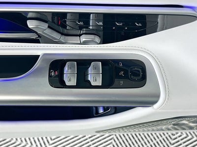 2026 Mercedes-Benz SL-Class Maybach SL 680 Monogram Series
