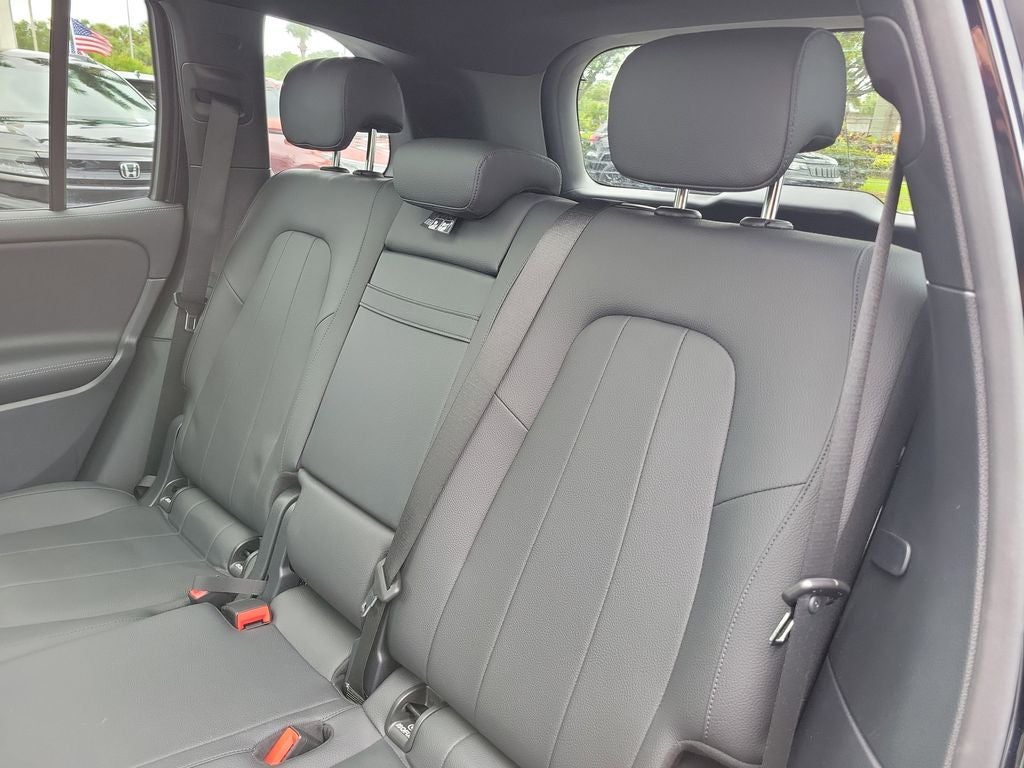 2023 Mercedes-Benz GLB 250 GLB 250