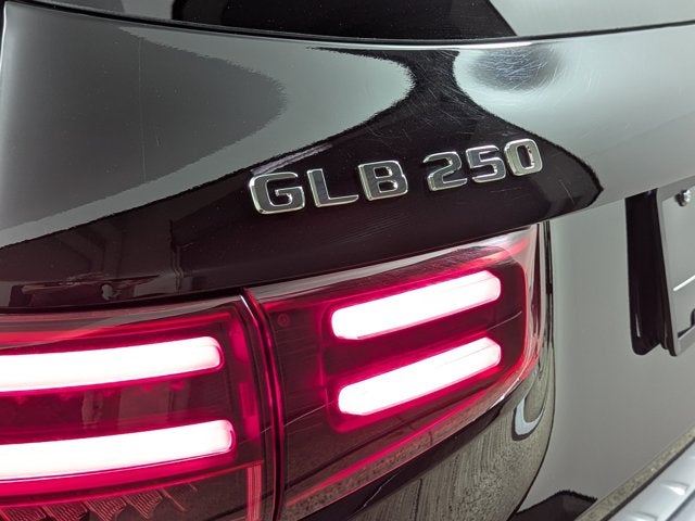 2025 Mercedes-Benz GLB GLB 250 SUV