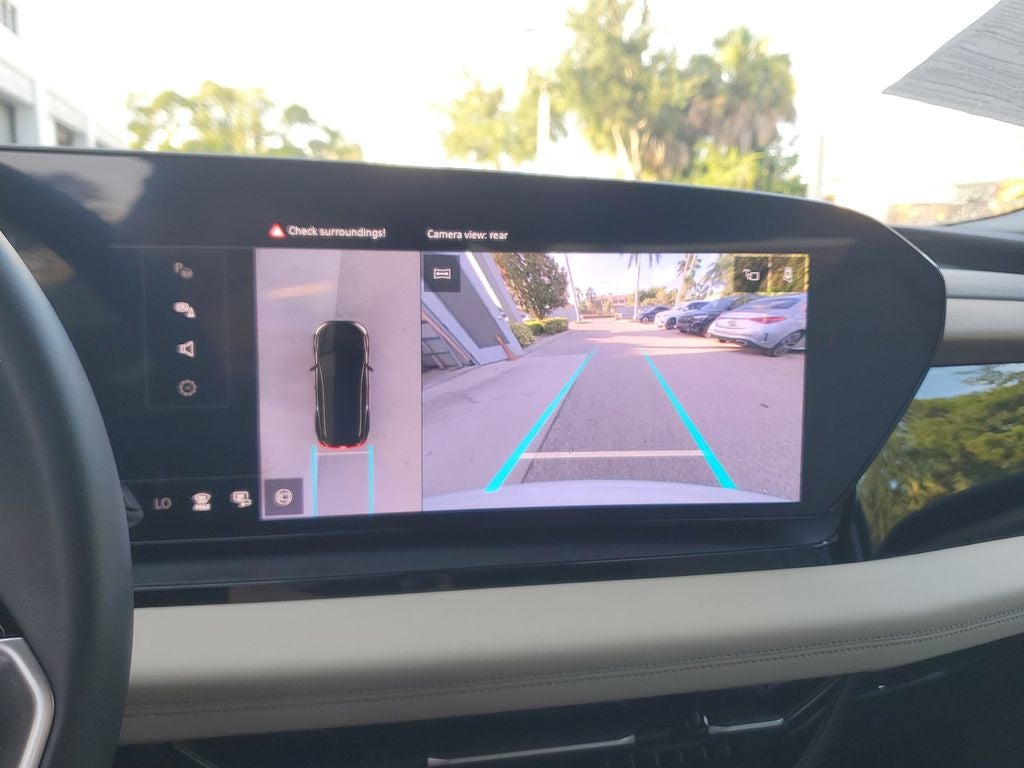 2025 Audi Q6 e-tron Premium Plus