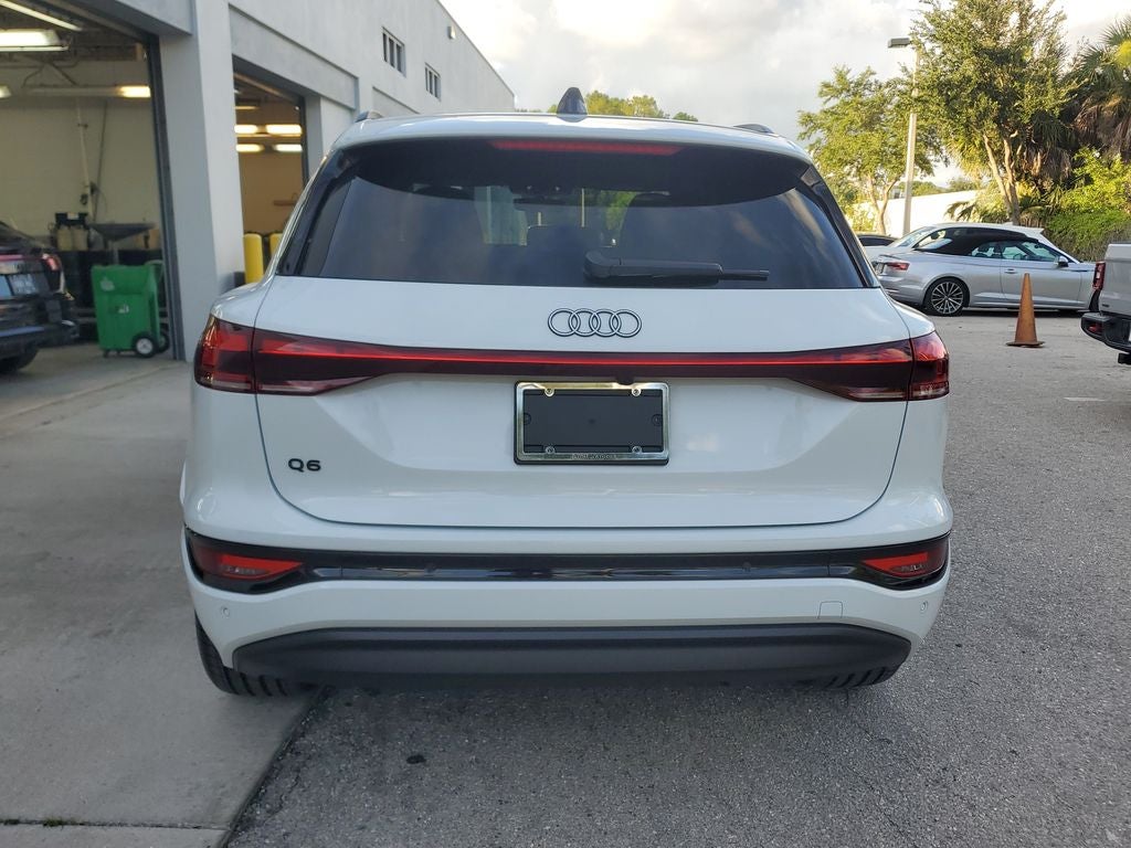 2025 Audi Q6 e-tron Premium Plus