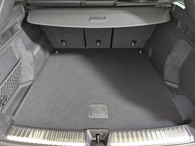 2025 Audi SQ5 Premium Plus 3.0 TFSI quattro