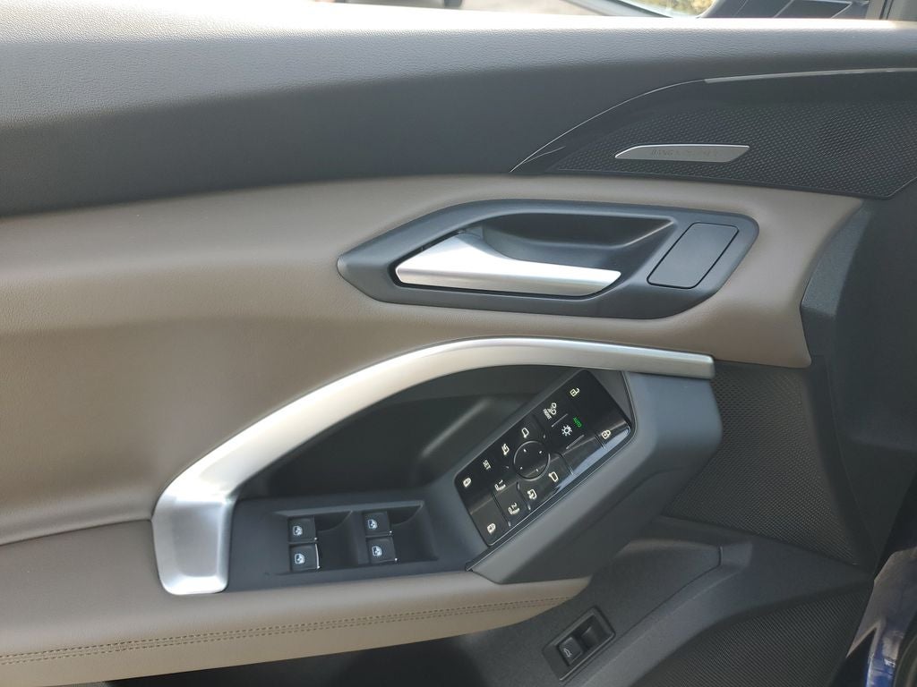 2025 Audi Q5 2.0T Premium Plus quattro