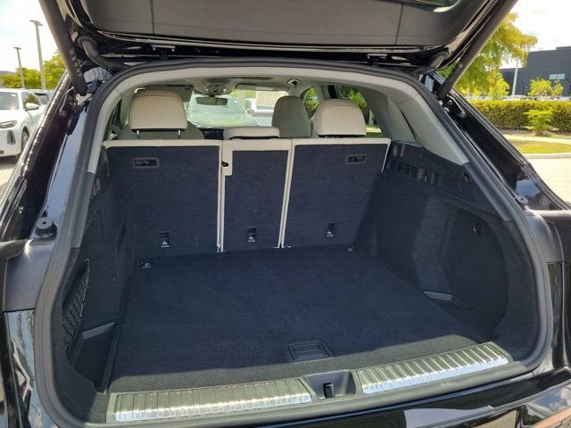 2025 Audi Q5 2.0T Premium Plus