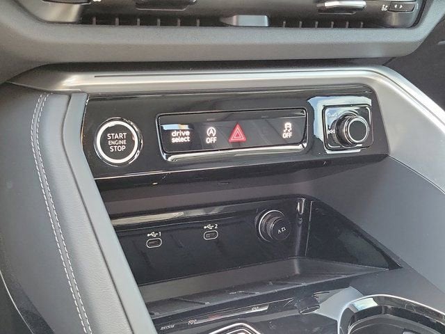 2025 Audi Q5 2.0T Premium Plus