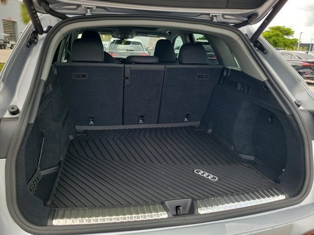 2025 Audi Q5 2.0T Premium Plus