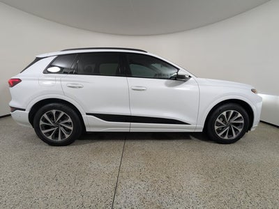 2025 Audi Q6 e-tron Prestige quattro