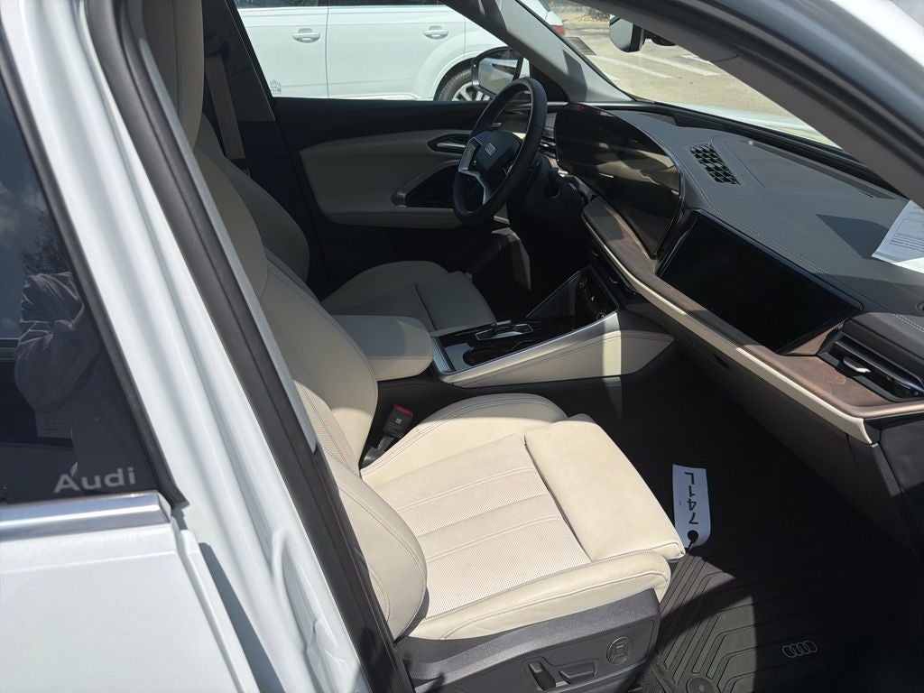 2025 Audi Q5 2.0T Prestige quattro