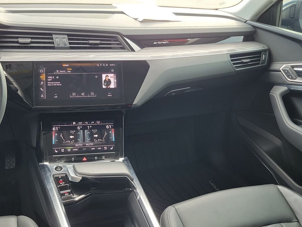 2024 Audi Q8 e-tron Premium Plus quattro