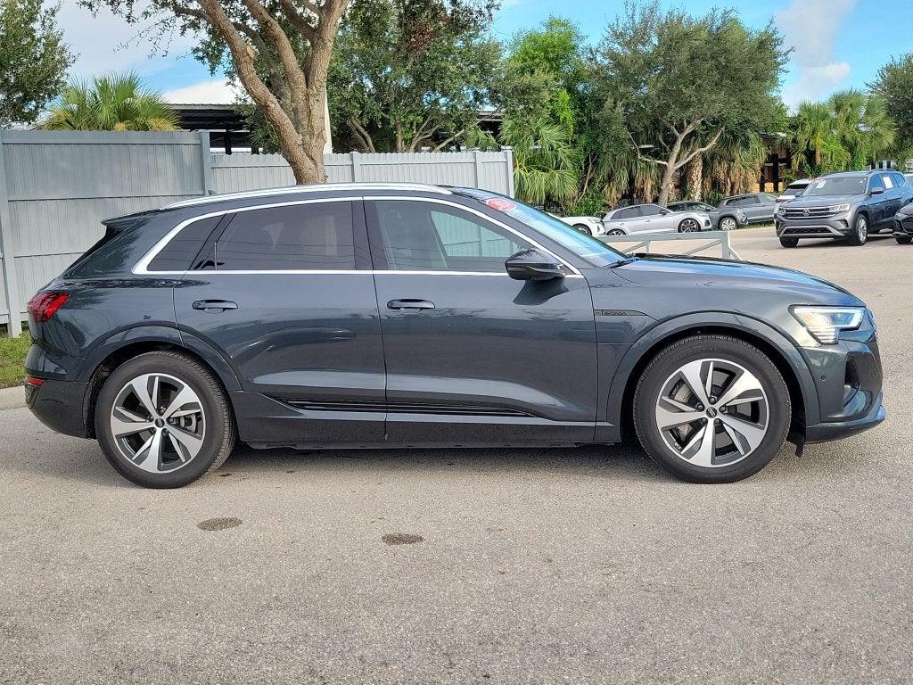 2024 Audi Q8 e-tron Premium Plus quattro