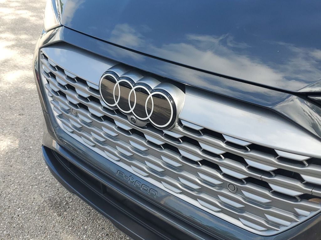 2024 Audi Q8 e-tron Premium Plus quattro