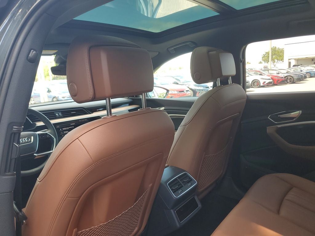2024 Audi Q8 e-tron Premium Plus quattro
