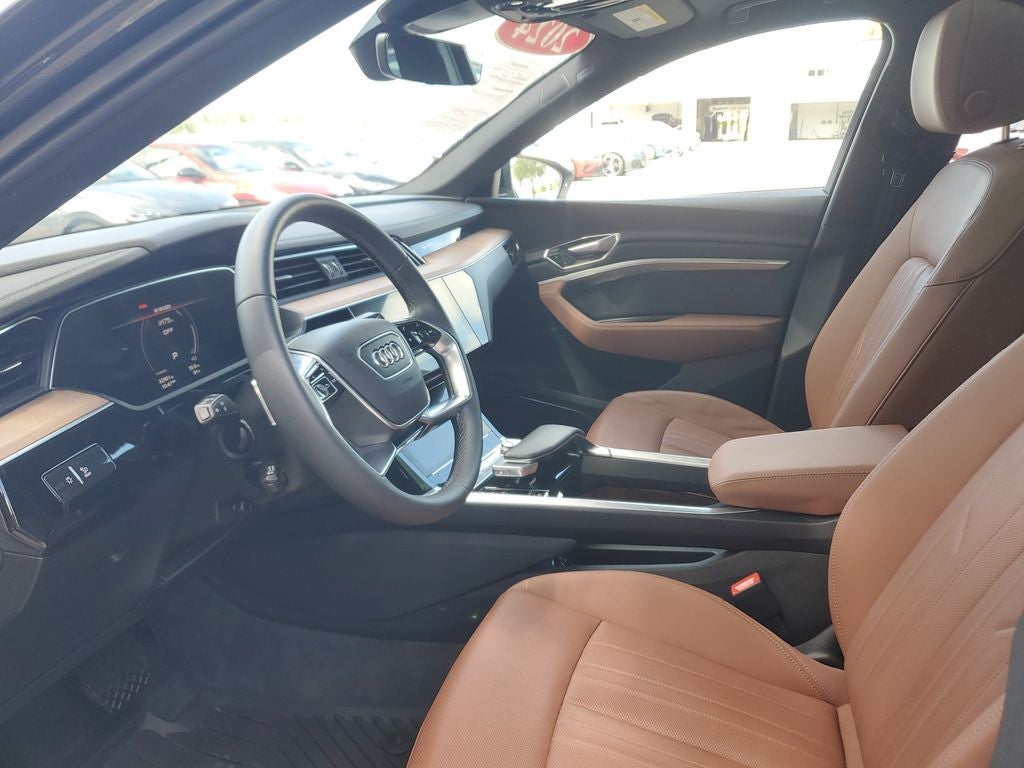 2024 Audi Q8 e-tron Premium Plus quattro