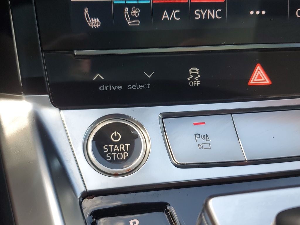2024 Audi Q8 e-tron Premium Plus quattro