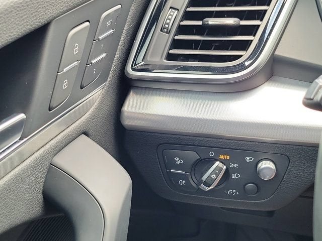 2023 Audi Q5 Sportback 45 S line Prestige