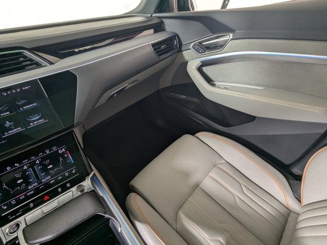 2024 Audi Q8 e-tron Prestige quattro