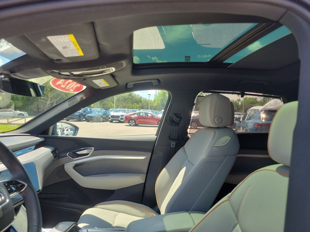 2024 Audi Q8 e-tron Prestige quattro
