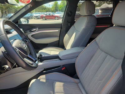 2024 Audi Q8 e-tron Prestige quattro