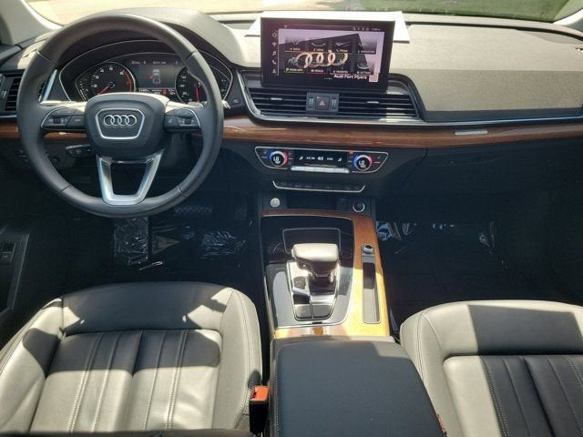 2023 Audi Q5 40 Premium