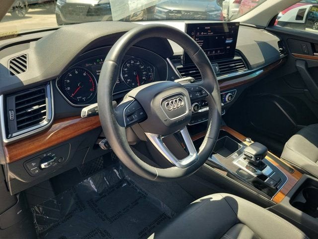 2023 Audi Q5 40 Premium